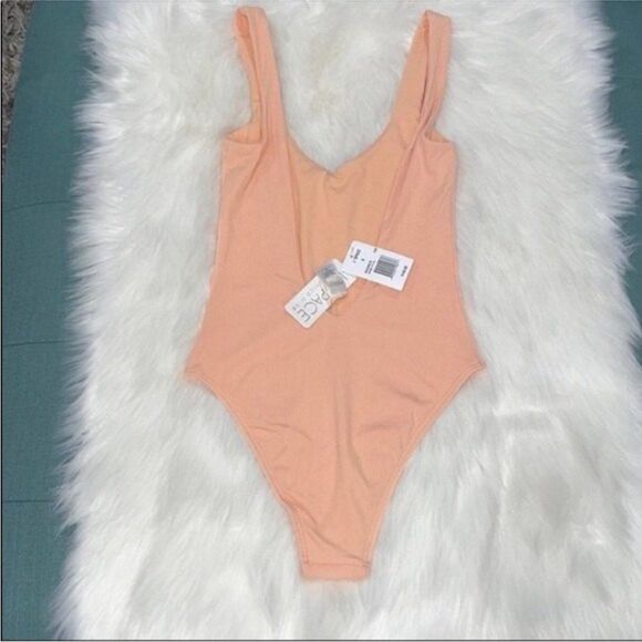 L*Space Ribbed Arizona One Piece Swimsuit Womens Size 6/S - Picture 13 of 13